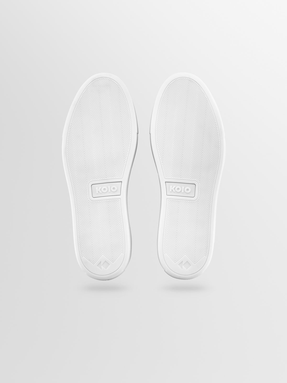 Capri Leather Sneaker in Triple White Rose Anvil