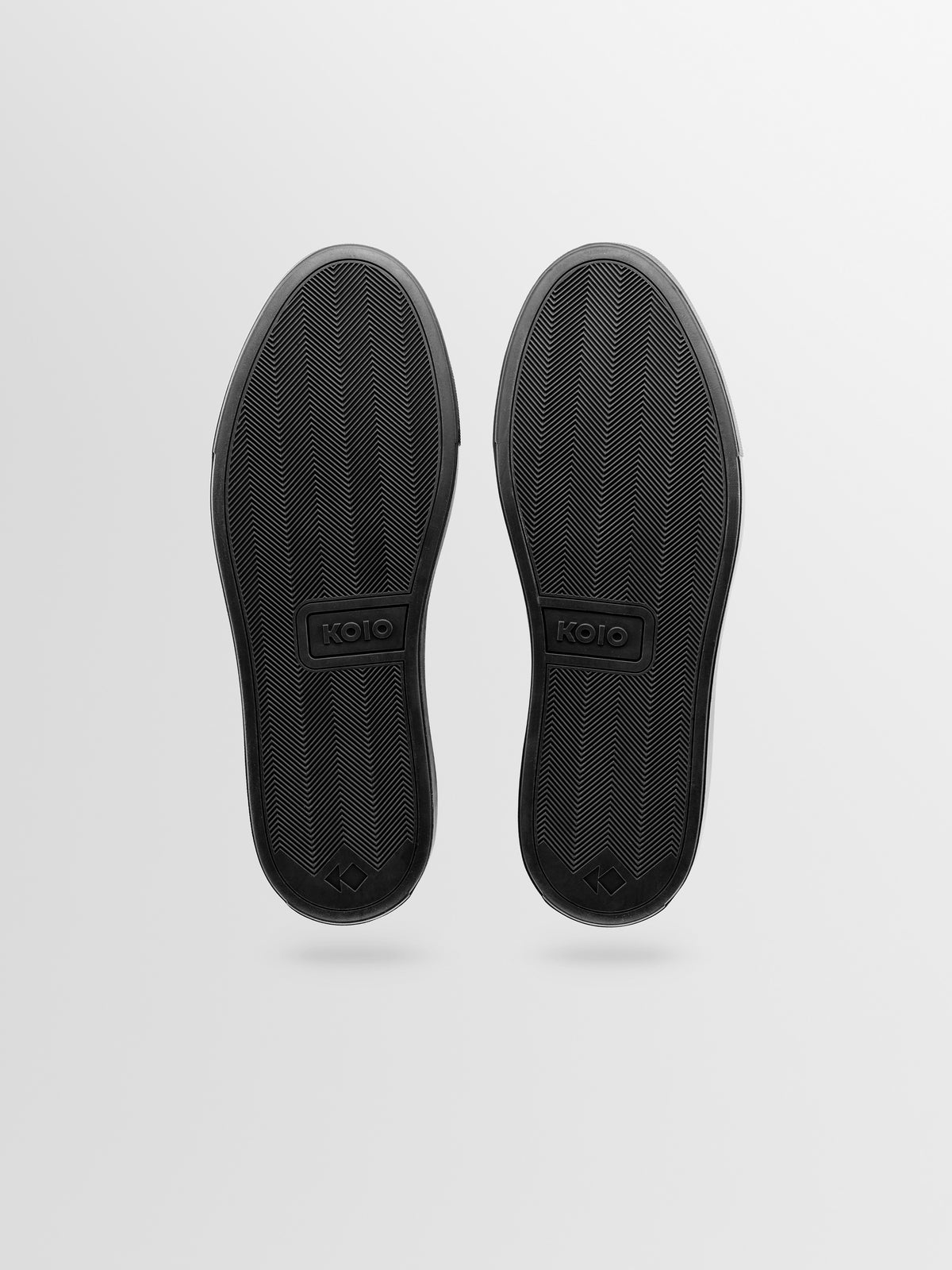 Capri Leather Sneaker in Nero Wide Fit