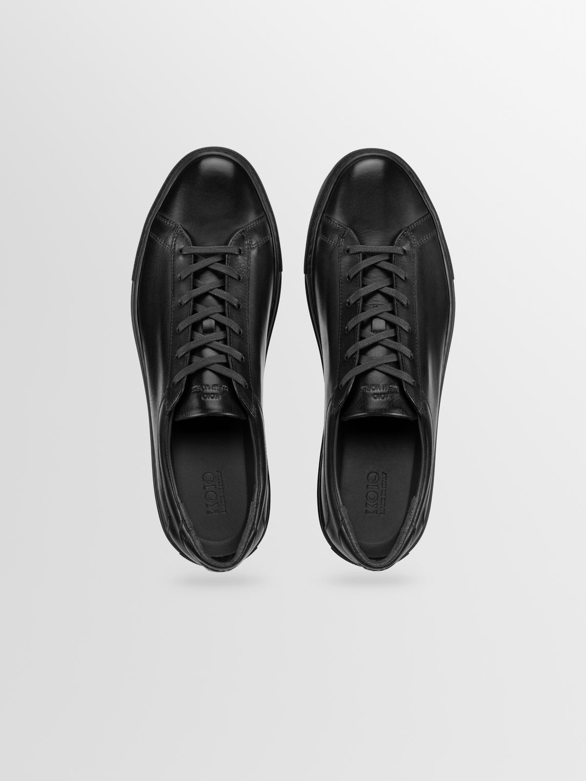A pair of men