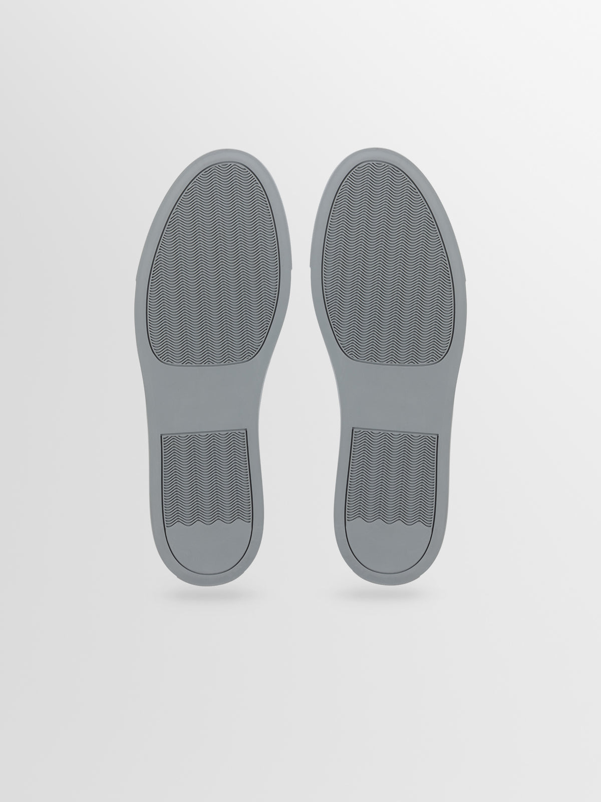 Taranto Suede Sneaker in Grey