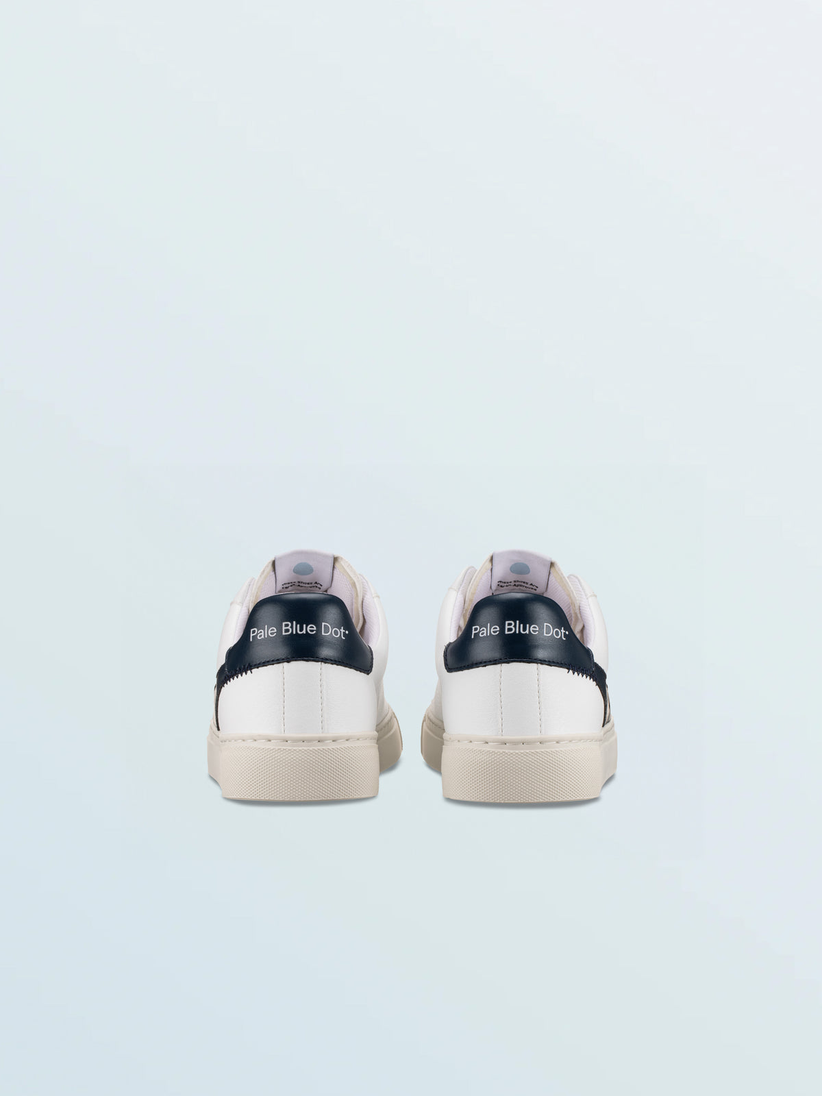 Vegan 01 Sneaker in Iceberg